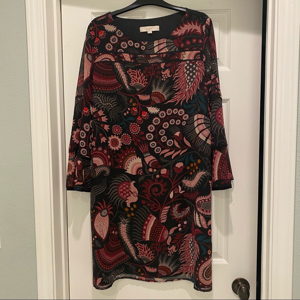 Loft Bell Sleeve Shift Dress